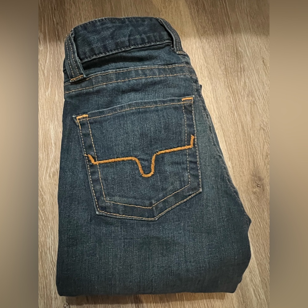 Kimes Ranch Betty 17’s